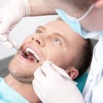 How to remove sutures from gums after implantation