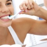 Reviews on the use of whitening tooth powder